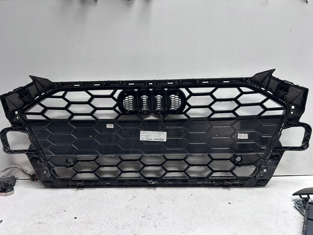 фото №4, Решётка радиатора audi a4 b9 lift s-line