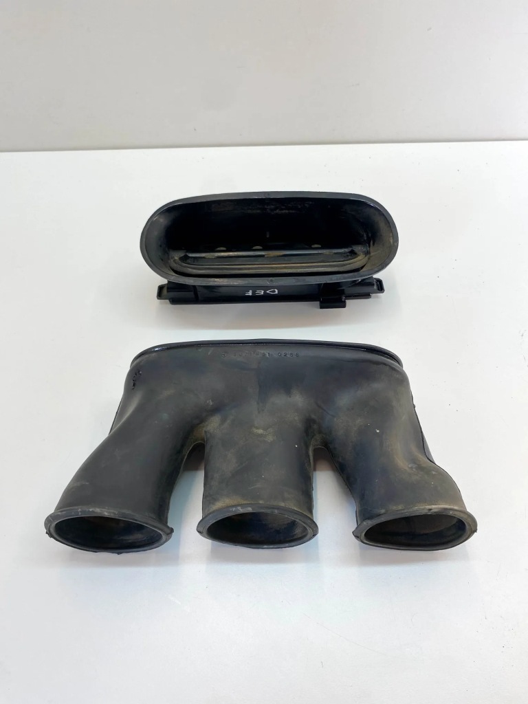 фото №1, Труба повітря mercedes-benz sl r107 1078310288 26760172 3.8l 150kw 1982