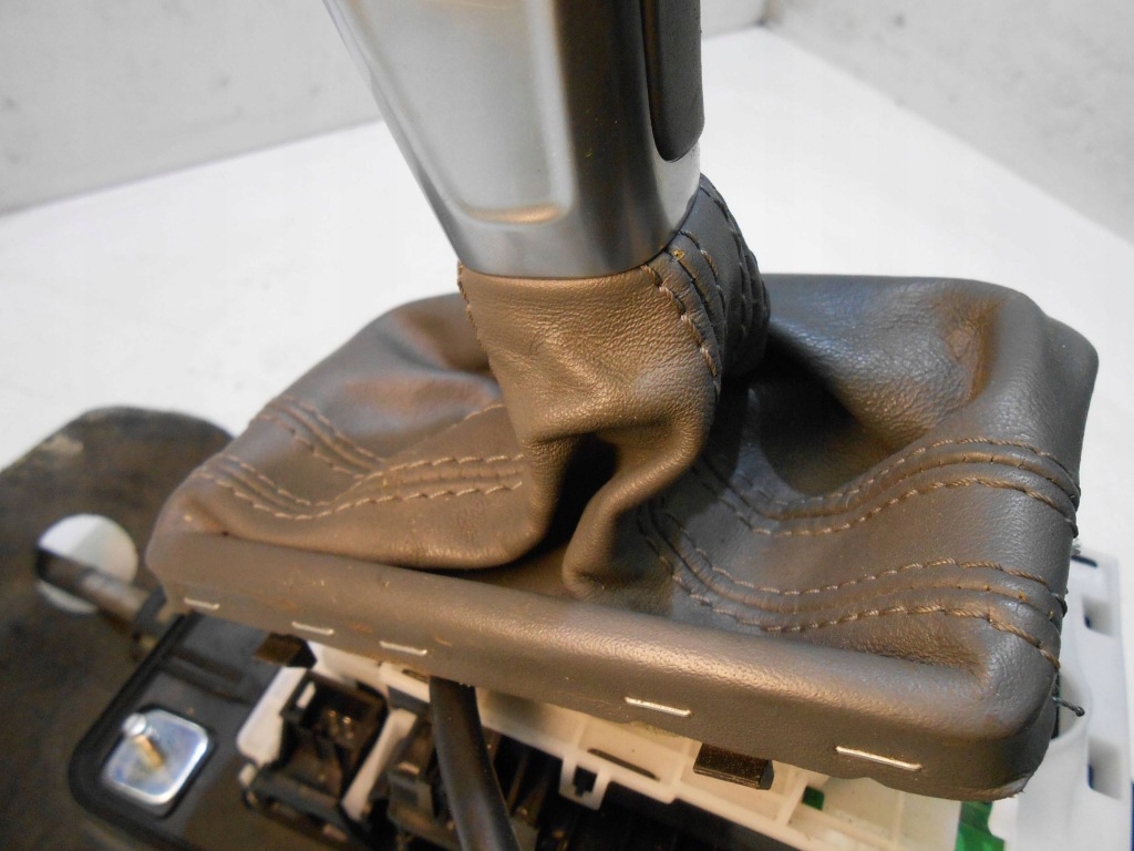 Audi a6 c7 куліса  куліса коробки передач автоматична коробка передач 4g1713041j Ціна