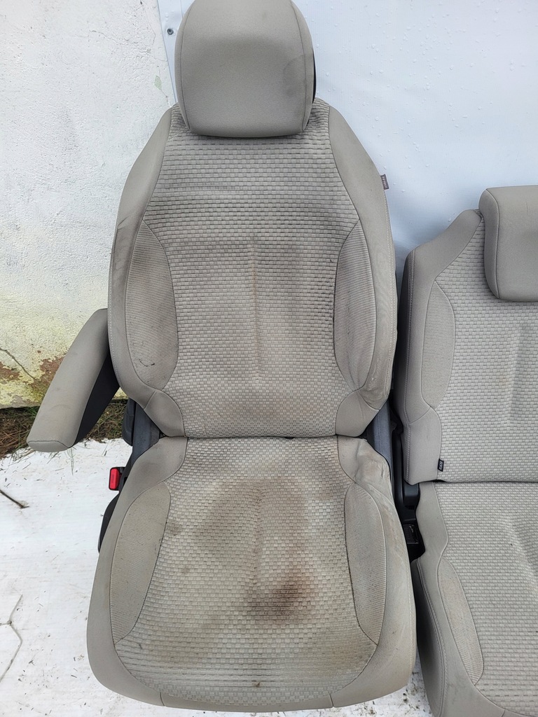 фото №6, Сиденья ремни обшивки kpl citroen c4 picasso