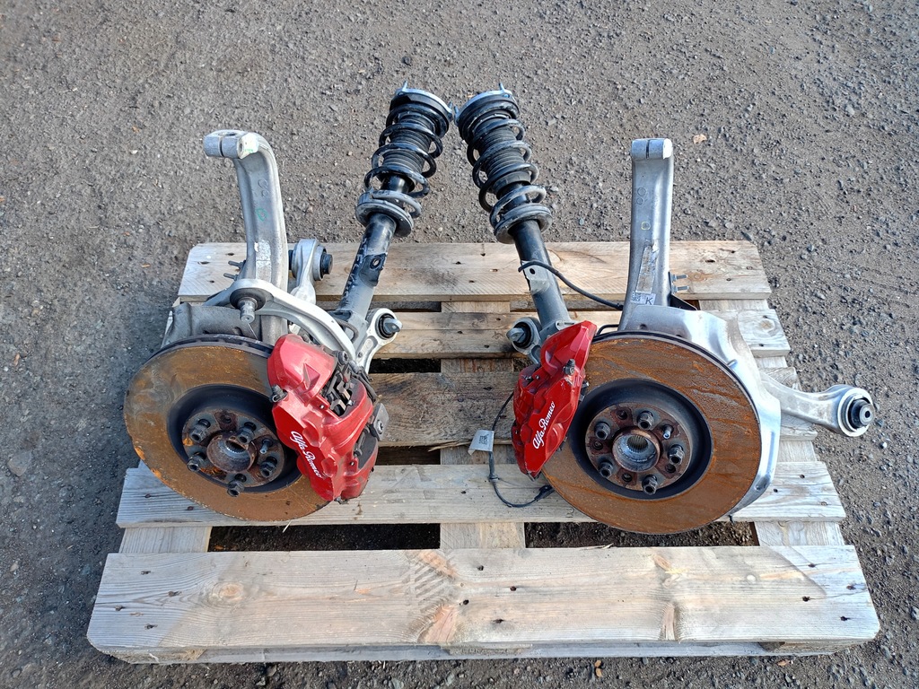 фото №1, Поворотний кулак амортизатор alfa romeo stelvio lift q4 2.0b