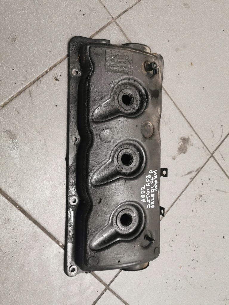 фото №1, Крышка клапанов audi a8 d2 2.5 tdi 059103470