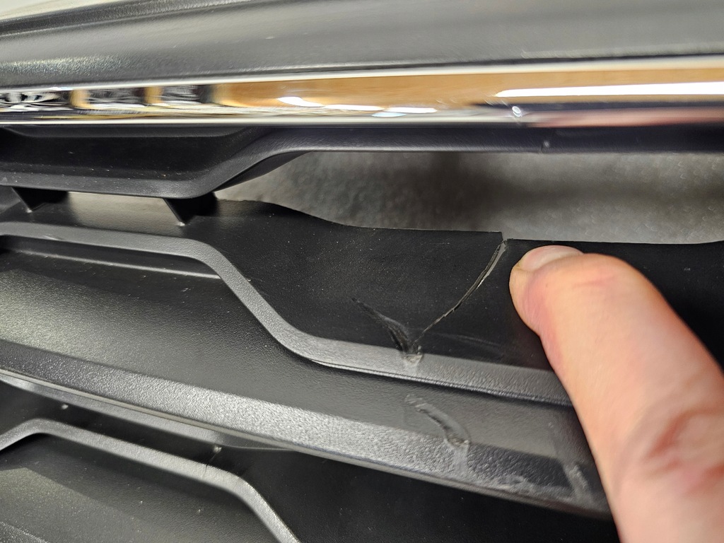 фото №8, Volkswagen t-roc решётка радиатора решётка радиатора бампера перед 2ga853651r