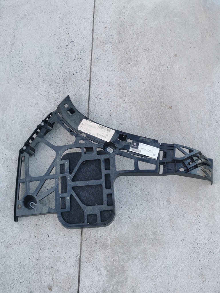 фото №1, Mercedes gle w167 направляющая бампера правый задняя