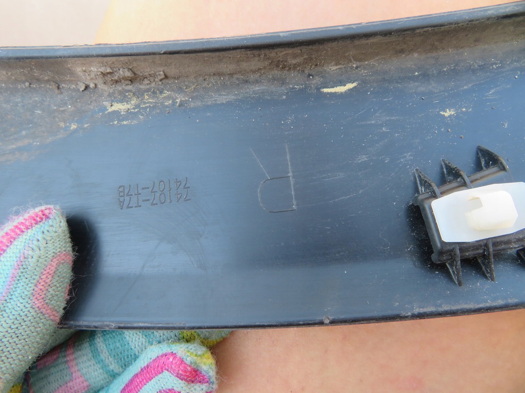 фото №12, Молдинг правая передняя honda hrv ii hr-v перед 74107-t7a