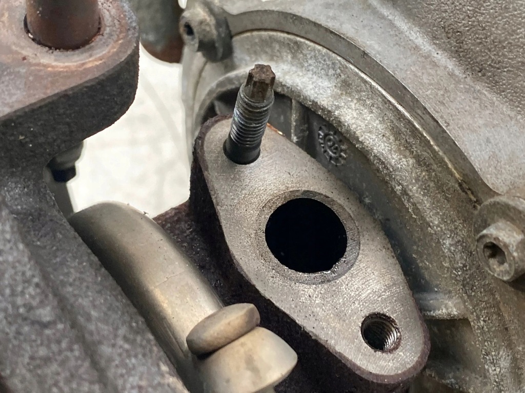 фото №15, 2010 toyota avensis t270 турбина 172010r060