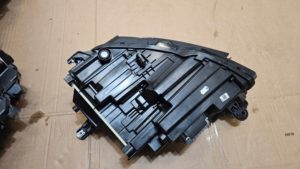 фото №6, Лампа перед передня права audi q4 matrix 89a941036