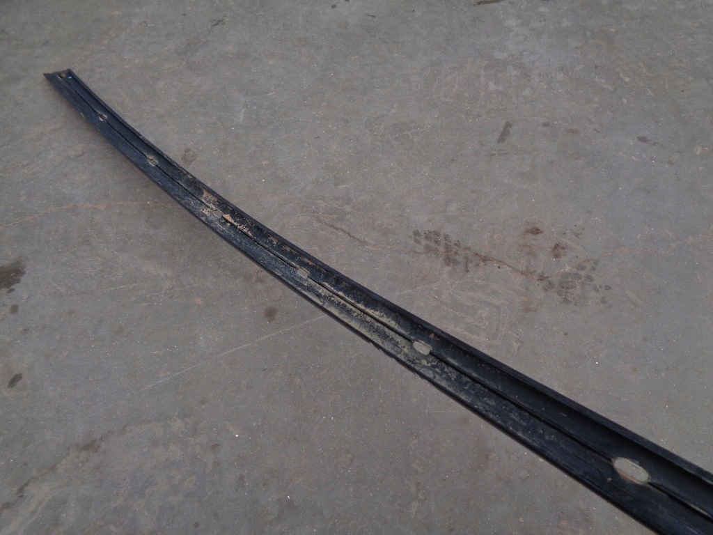 фото №8, Молдинг дверь крыша alfa romeo gt 03-10r. правая