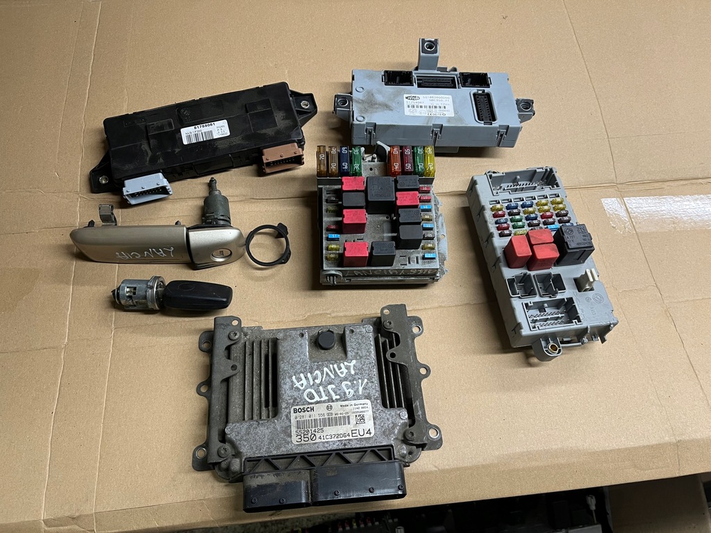 фото №1, Lancia musa i 1.9 jtd набор стартовый 55201425