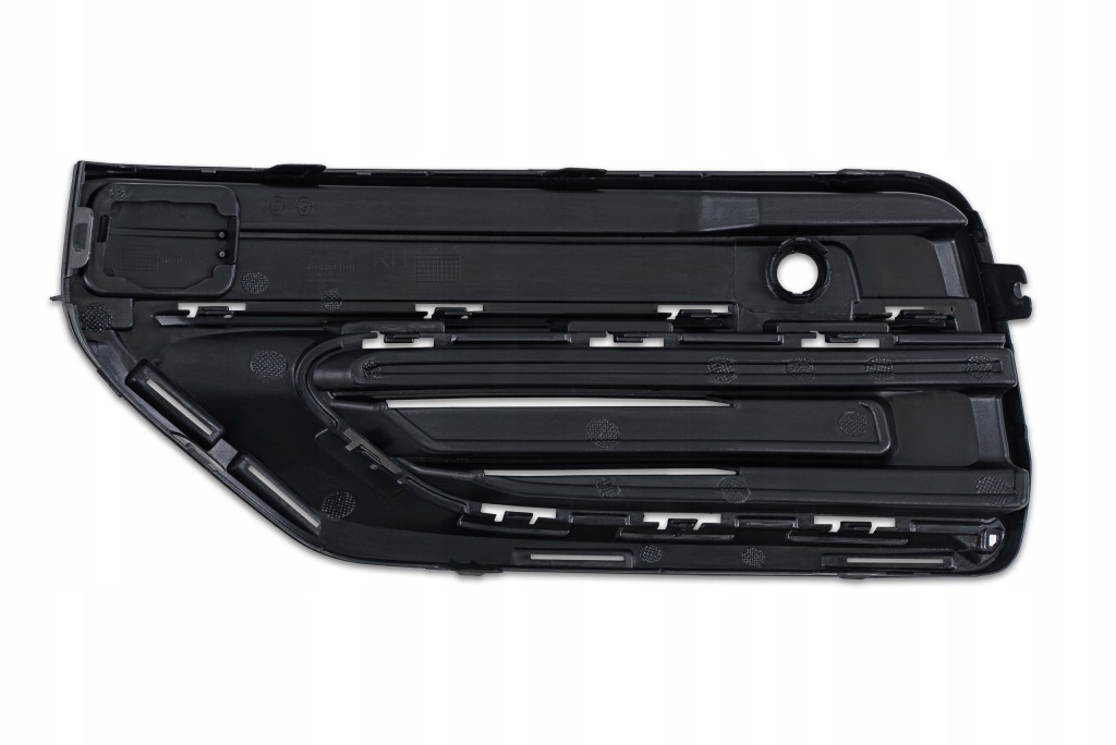 Купить Volvo xc90 2 2019+ po liftingu решётка передний бампера правая 31663515