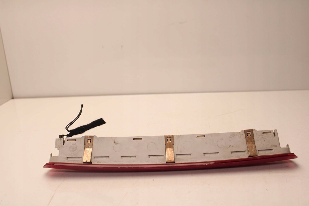 фото №3, Alfa romeo mito 08r- лампа третий свет стоп стоп-сигнал