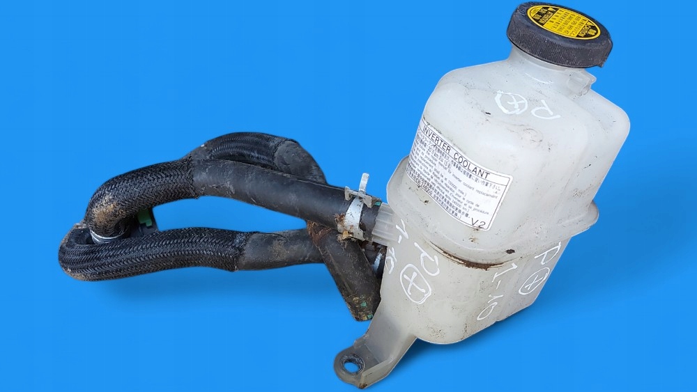 фото №1, Toyota prius plus 1,8 hyb бачок расширительный жидкость охлаждение инвертор