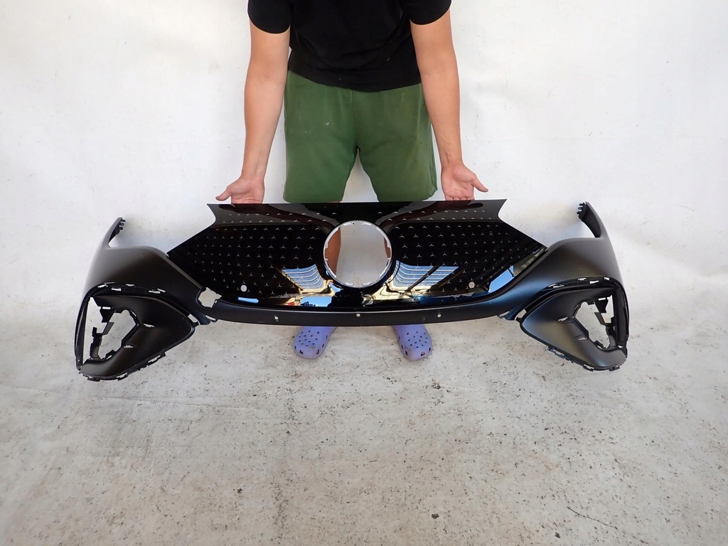 фото №1, Mercedes eqe v295 sedan amg 22- бампер перед передний pdc