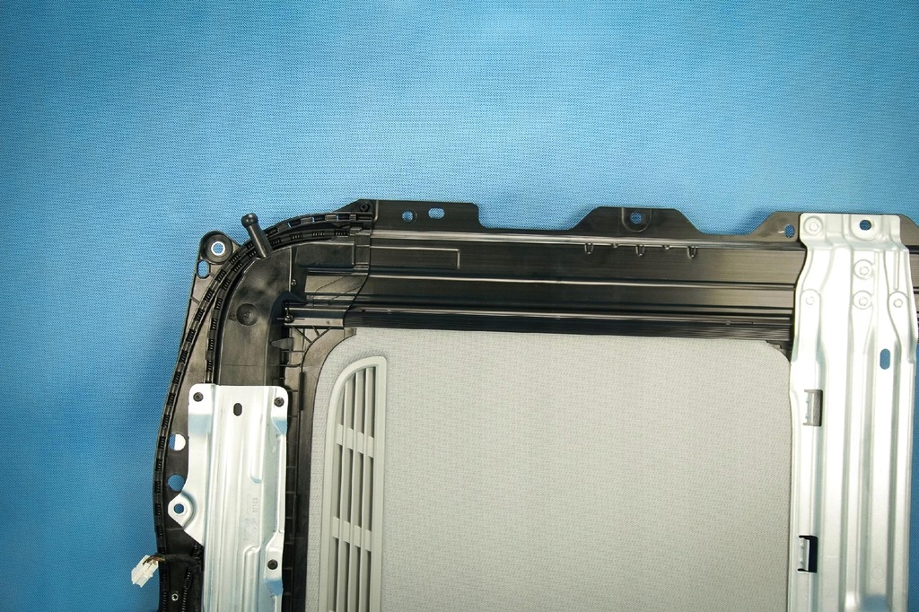 фото №9, Люк дах захист audi a4 s4 8w b9 sedan 8w5877041a rl9