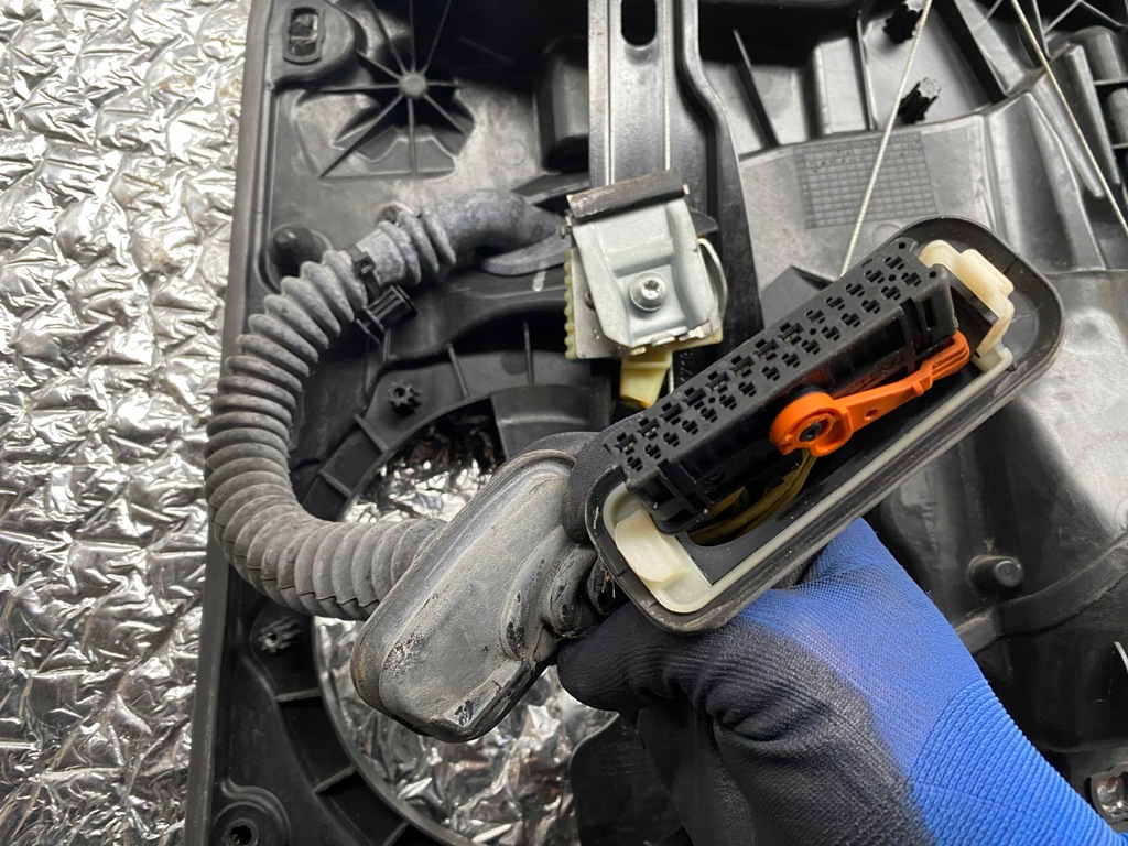 фото №8, Porsche cayenne 7p5 - 7p5839755b механизм подъемник стекло левый задняя двигатель