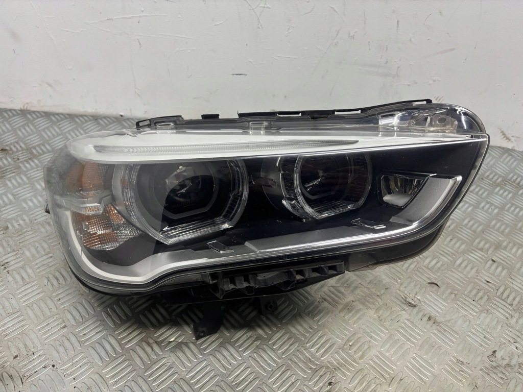 Купити Лампа правий перед передні full led європа bmw x1 f48 7193708
