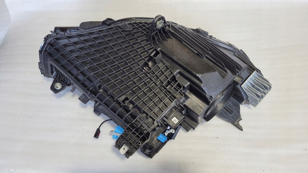 фото №8, Mercedes eqs x296 лампа full led левая a2969064903