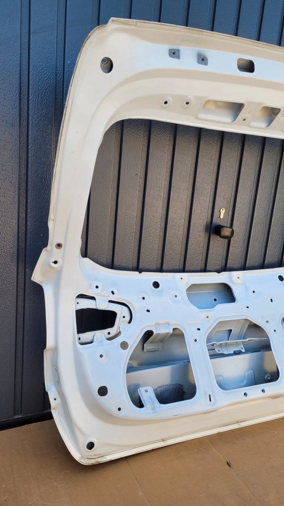 фото №11, Hyundai i30 iii 3 kombi 17- кришка багажника задня задня