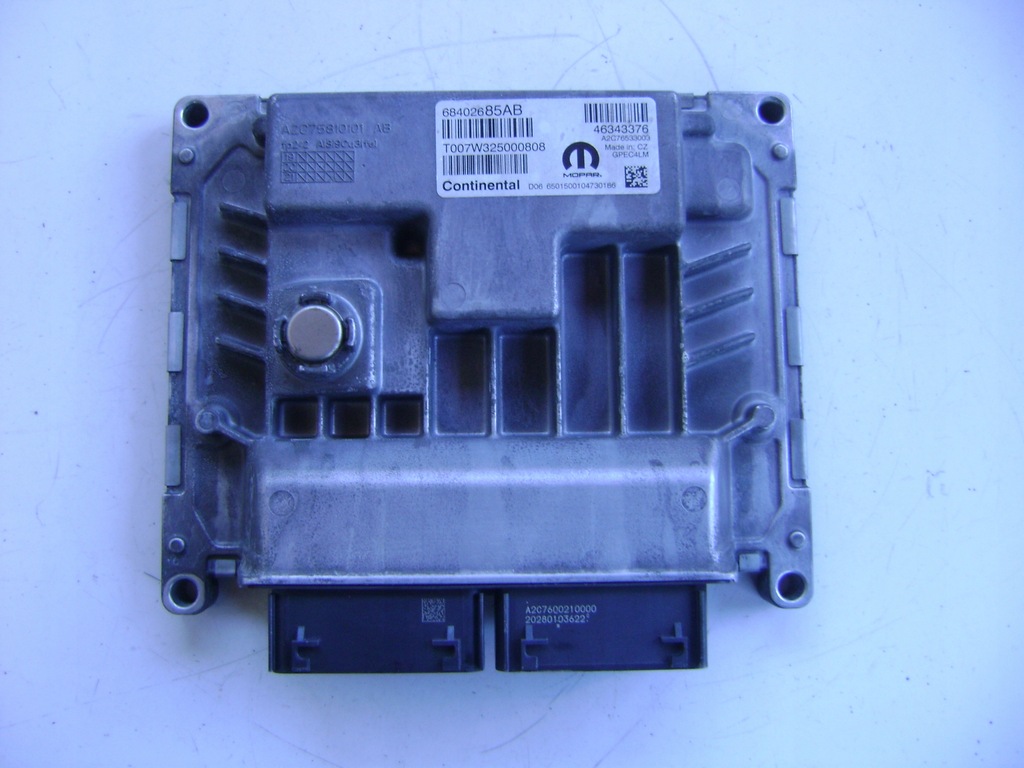 фото №1, Бортовой компьютер a2c76533003 68402685ab jeep compass