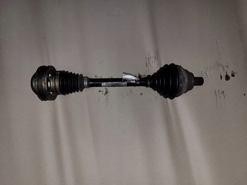 фото №1, Привідний вал ліва golf vi a3 leon ii 1.4 tsi 1k0407271jj