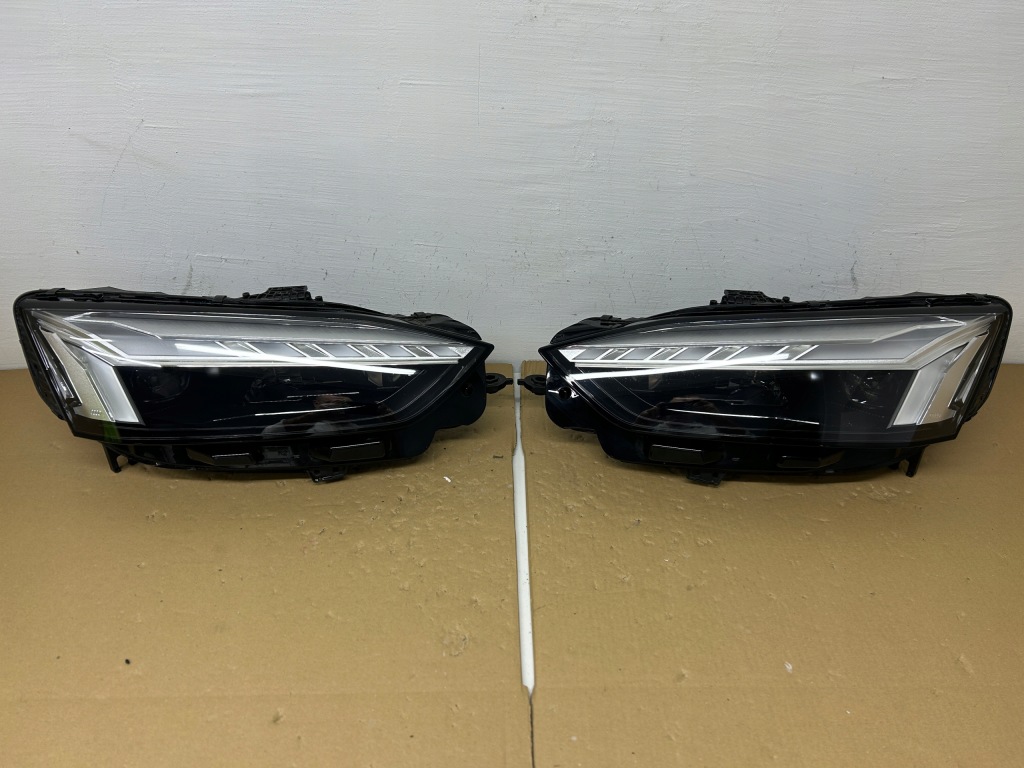 Купити Лампи ліва права audi a5 s5 8w6 lift full led matrix повний