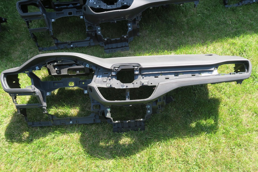 фото №1, Ford focus mk4 панель приладів консоль оригінал vignale !!