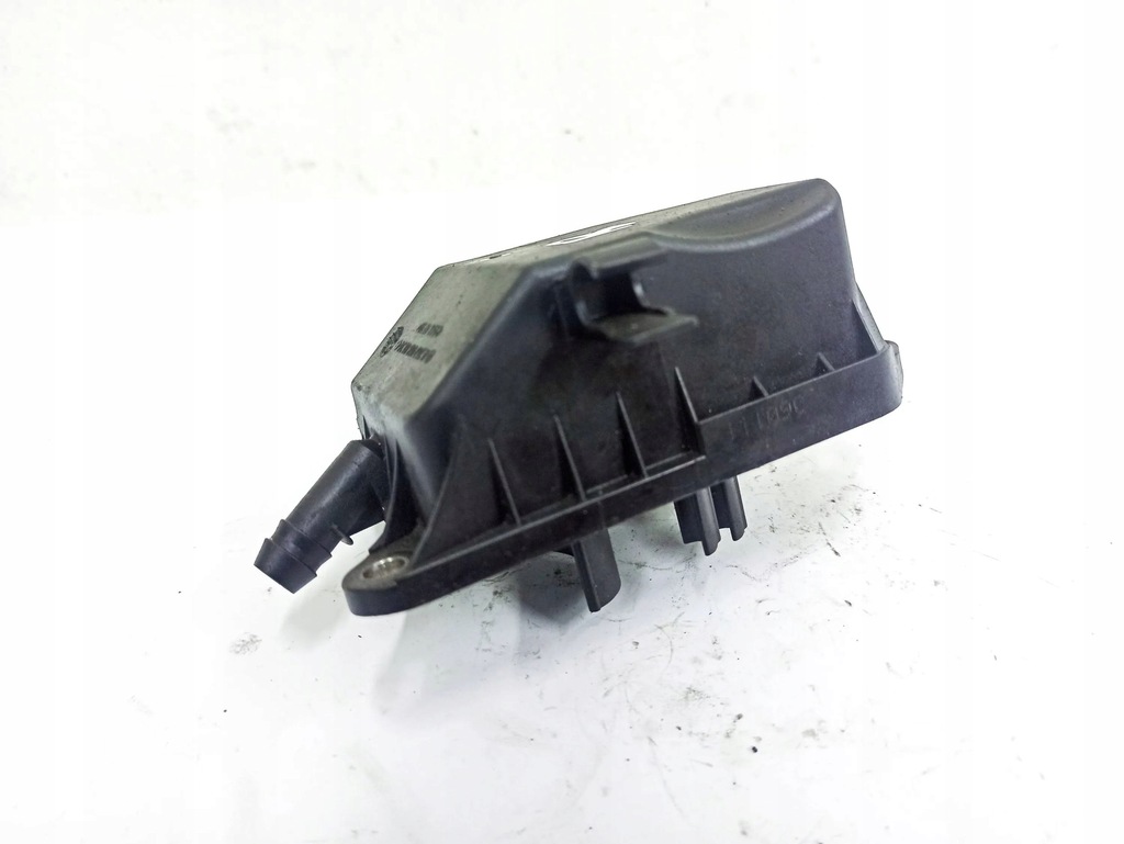 фото №5, Mercedes-benz r w251 2008 вентиляция картера