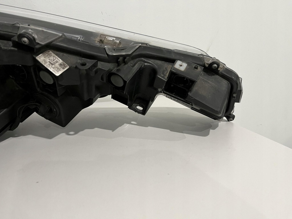 фото №11, Toyota corolla e21 hb kombi лампа левый перед full led 81170-02970