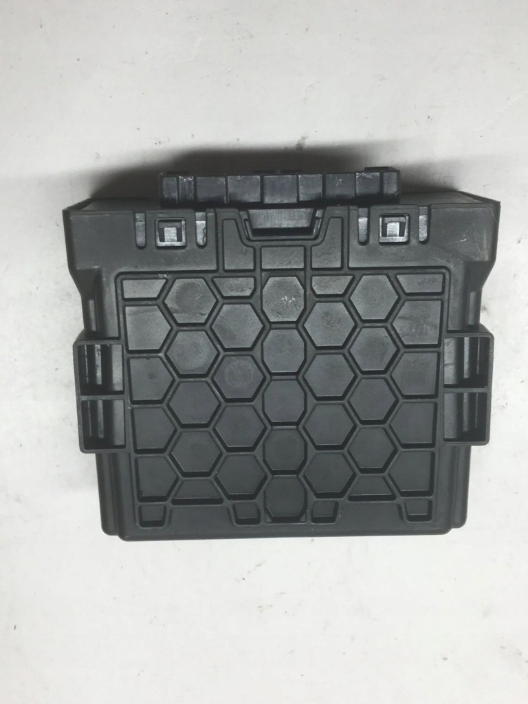 Chevrolet camaro модуль шлюз 13521136 2018 в Україні