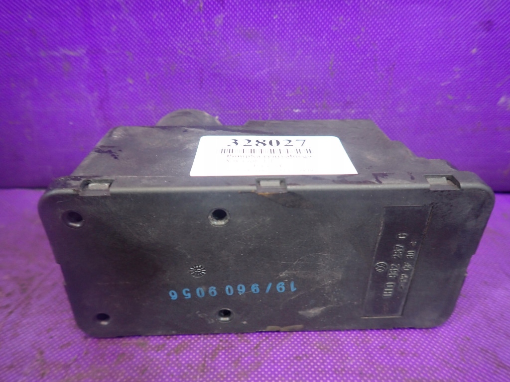 фото №1, Vw golf iii 91-98 помпа замка центрального 1h0962257g