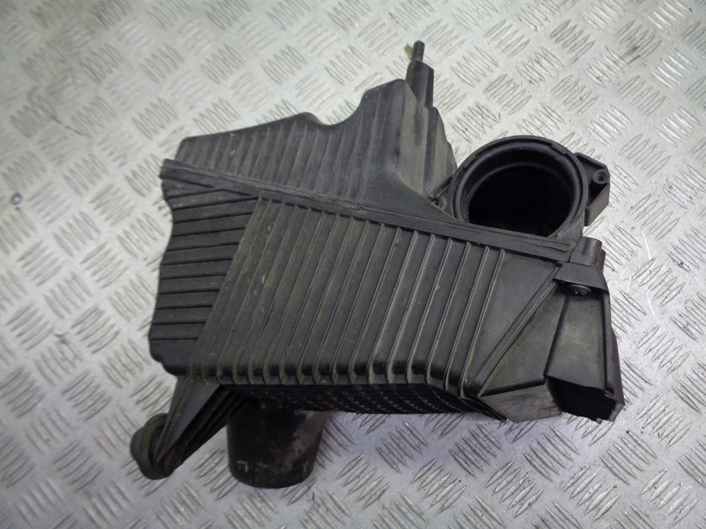 фото №1, Корпус фільтра повітря scenic ii 1.9 dci