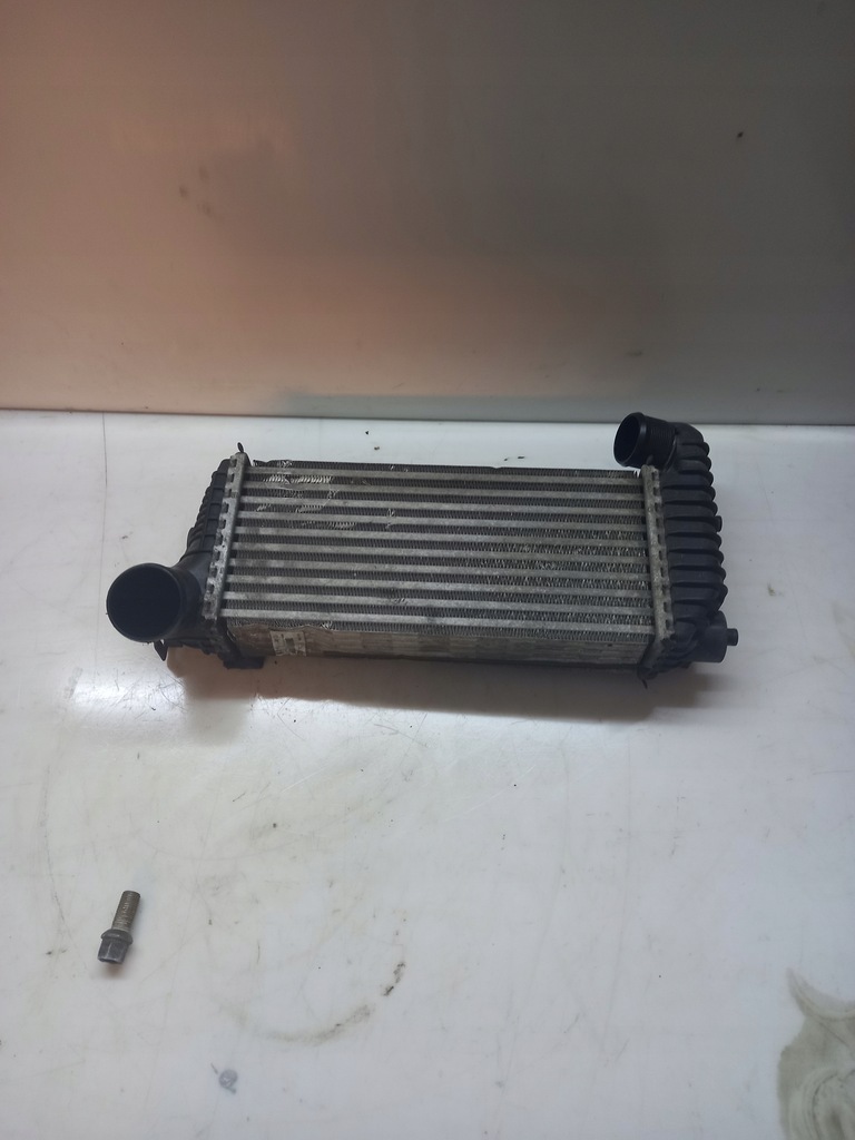 фото №1, Интеркулер jaguar xf 3,0d 5761-9l440-cl