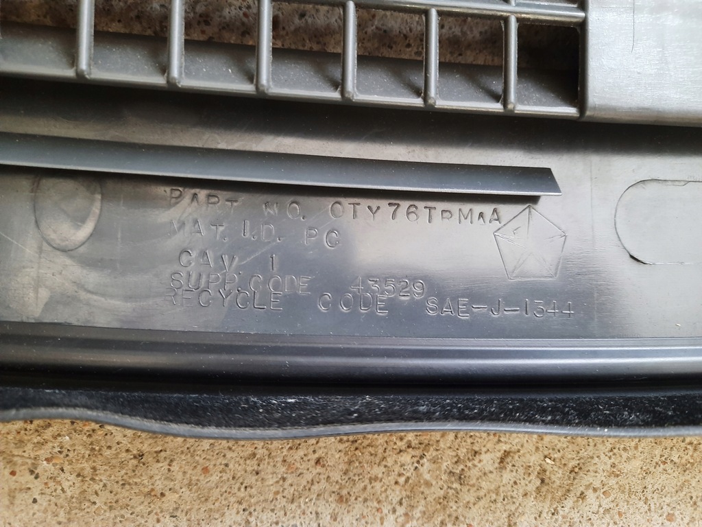 фото №9, Chrysler pacifica 17- жабо пластиковий панелі 0ty76wl8ad usa