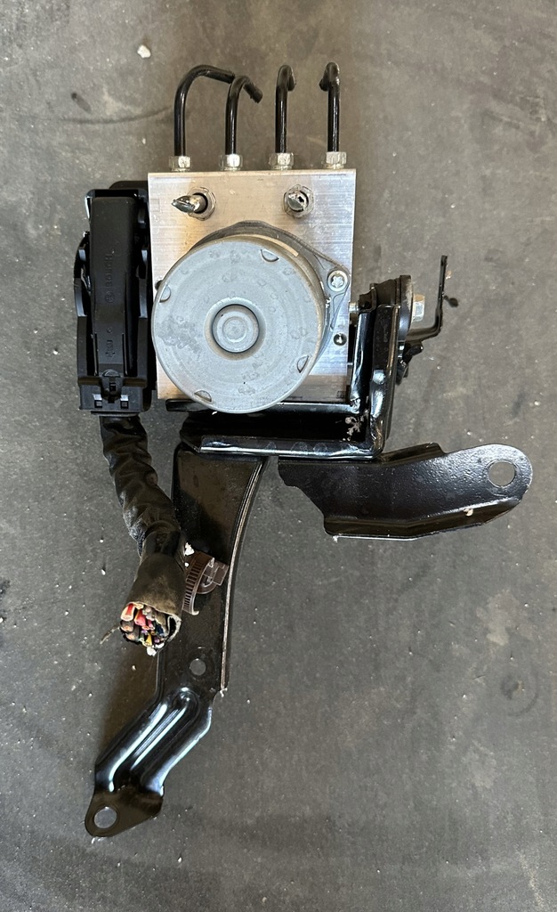 фото №1, Насос abs subaru outback vi 2020- usa