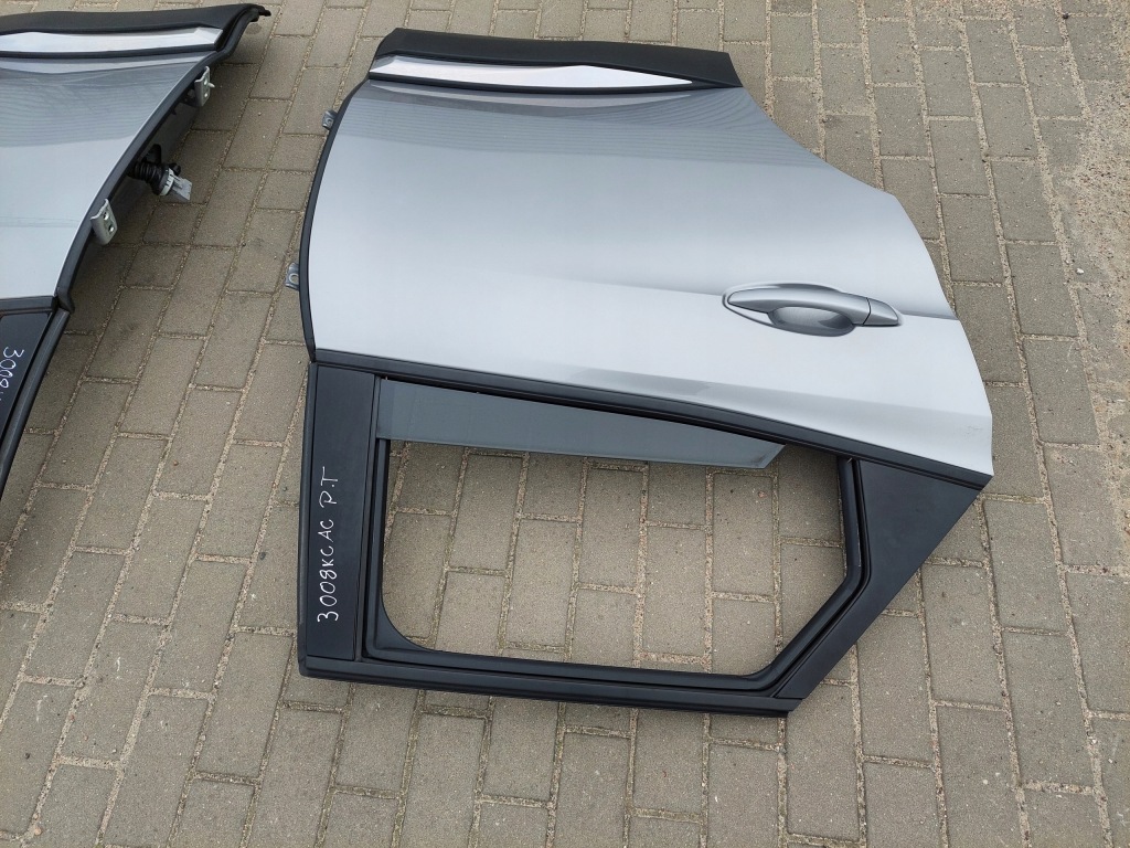 Купить Дверь задний  левый задние левая полный peugeot 3008 2 kcac