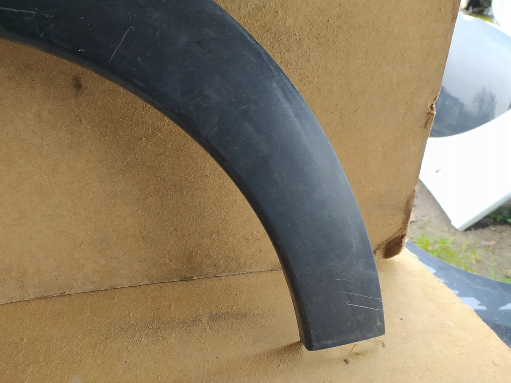 фото №5, Молдинг крыла правый задняя citroen c4 cactus