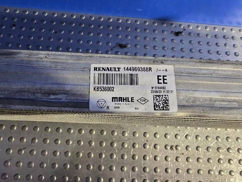 Купить Renault master iii iv movano 144969388r радиатор воздуха интеркулер