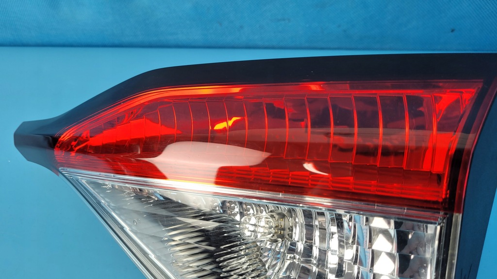 фото №6, Toyota corolla e21 19r лампа правый задняя w крышка usa 8158112250