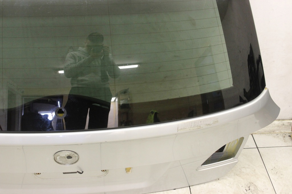 фото №6, Кришка багажника задня + скло bmw 5 e61 kombi 2004r- 354