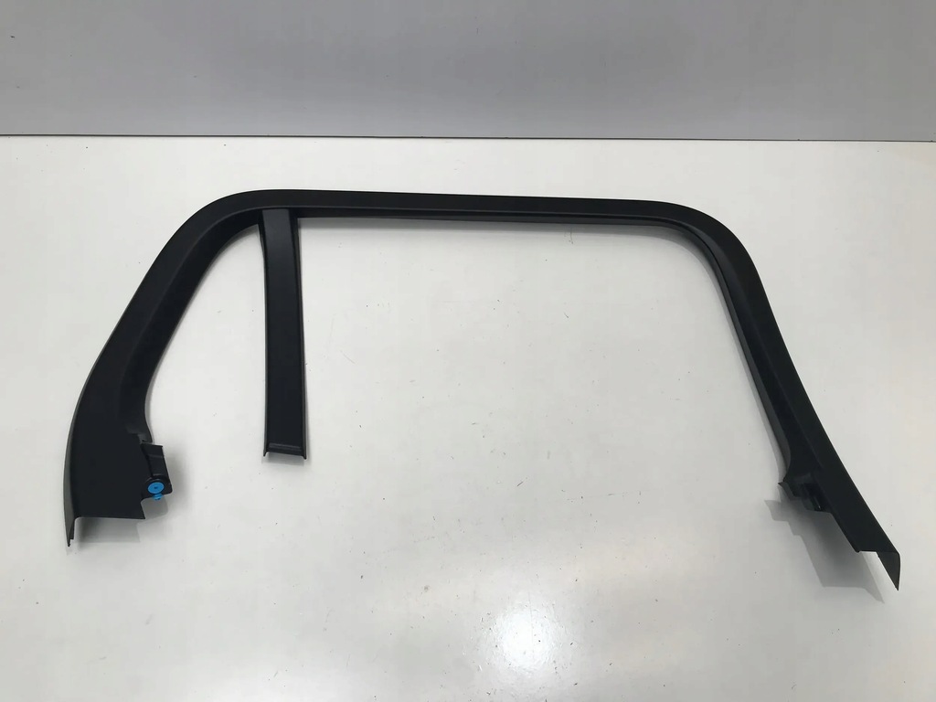 фото №1, Volvo v60 ii 2021 прокладка рамка двері лівий задня напрямна 30747467