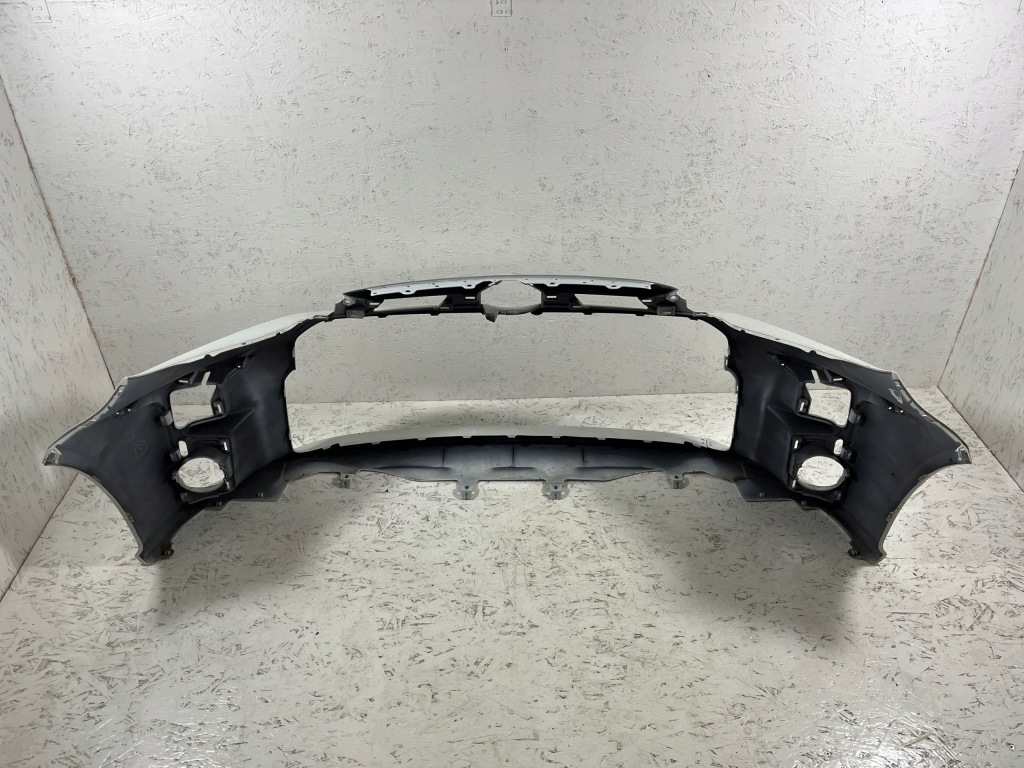 Купити Toyota yaris iv 4 gr sport бампер передні