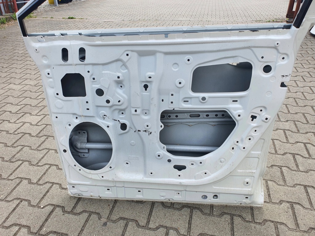 Lexus rx iv 2015- двері правий перед в Україні