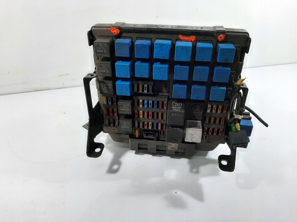 Renault premium 380dci 97r коробка предохранителей 5010232687 Киев