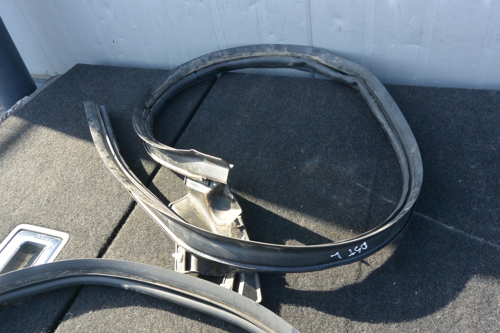 фото №8, Прокладка крыша правая левая kpl dacia renault duster ii