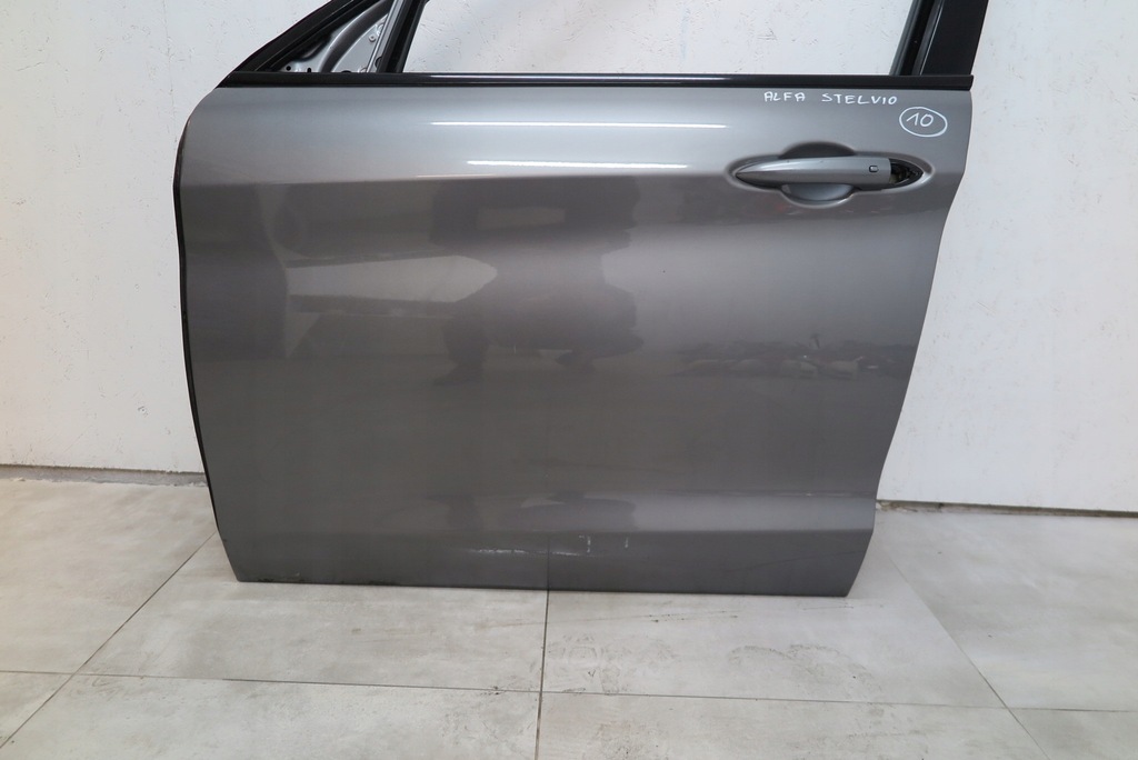 фото №3, Дверь левая перед передние alfa romeo stelvio
