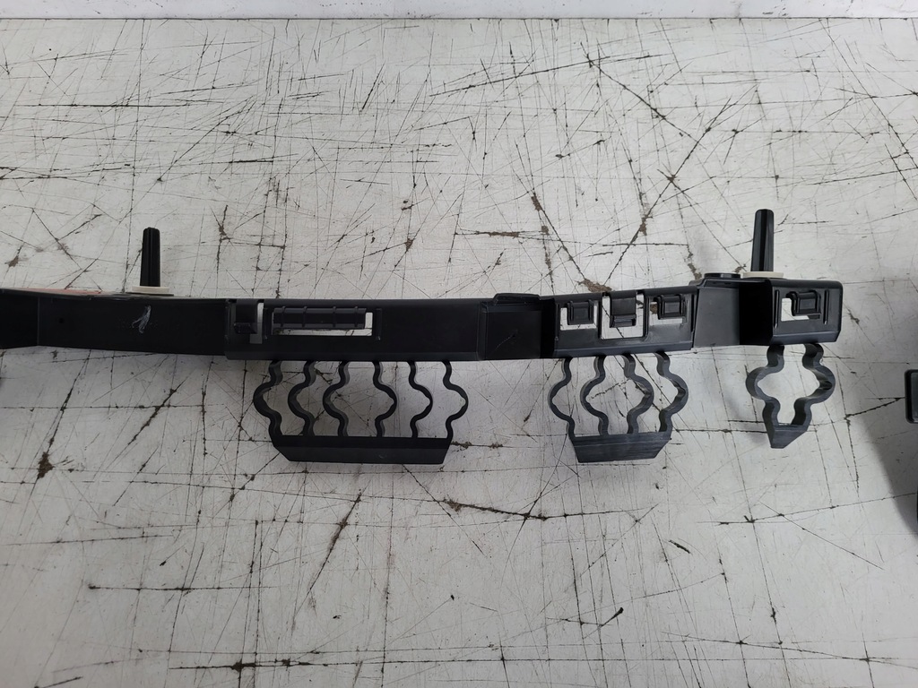 фото №5, Напрямна кронштейн бампера задня renault clio v 19- абсорбер