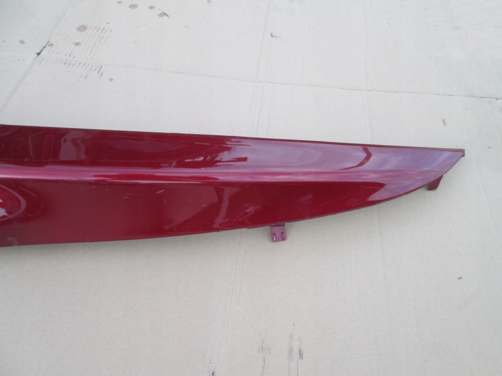 фото №4, Toyota auris ii молдинг накладка крышки задняя задний