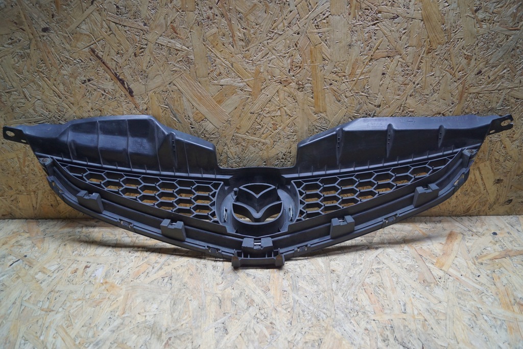 фото №10, Mazda оригінальний номер ce19-50712 решітка радіатора решітка радіатора радіатора