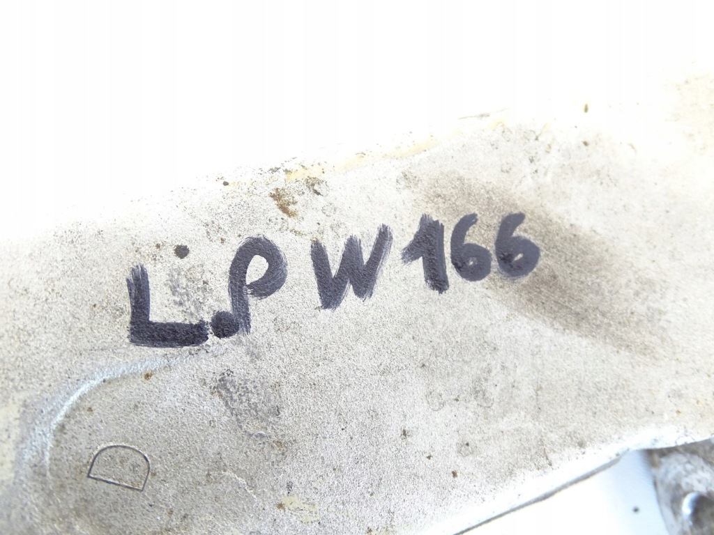 фото №7, Поворотный кулак левая перед передняя mercedes ml gle w166 16609