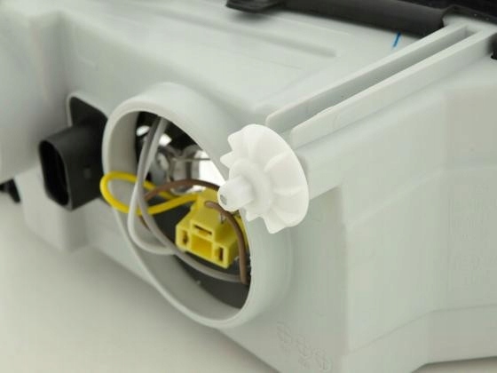 фото №8, Лампа перед ліва skoda octavia 1u 97-00